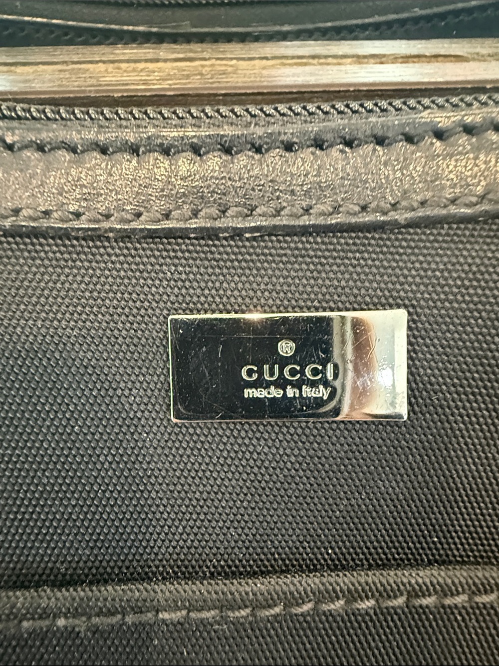 Gucci Black Crossbody Bag with Front Buckle Pocket - Picture 8 of 9